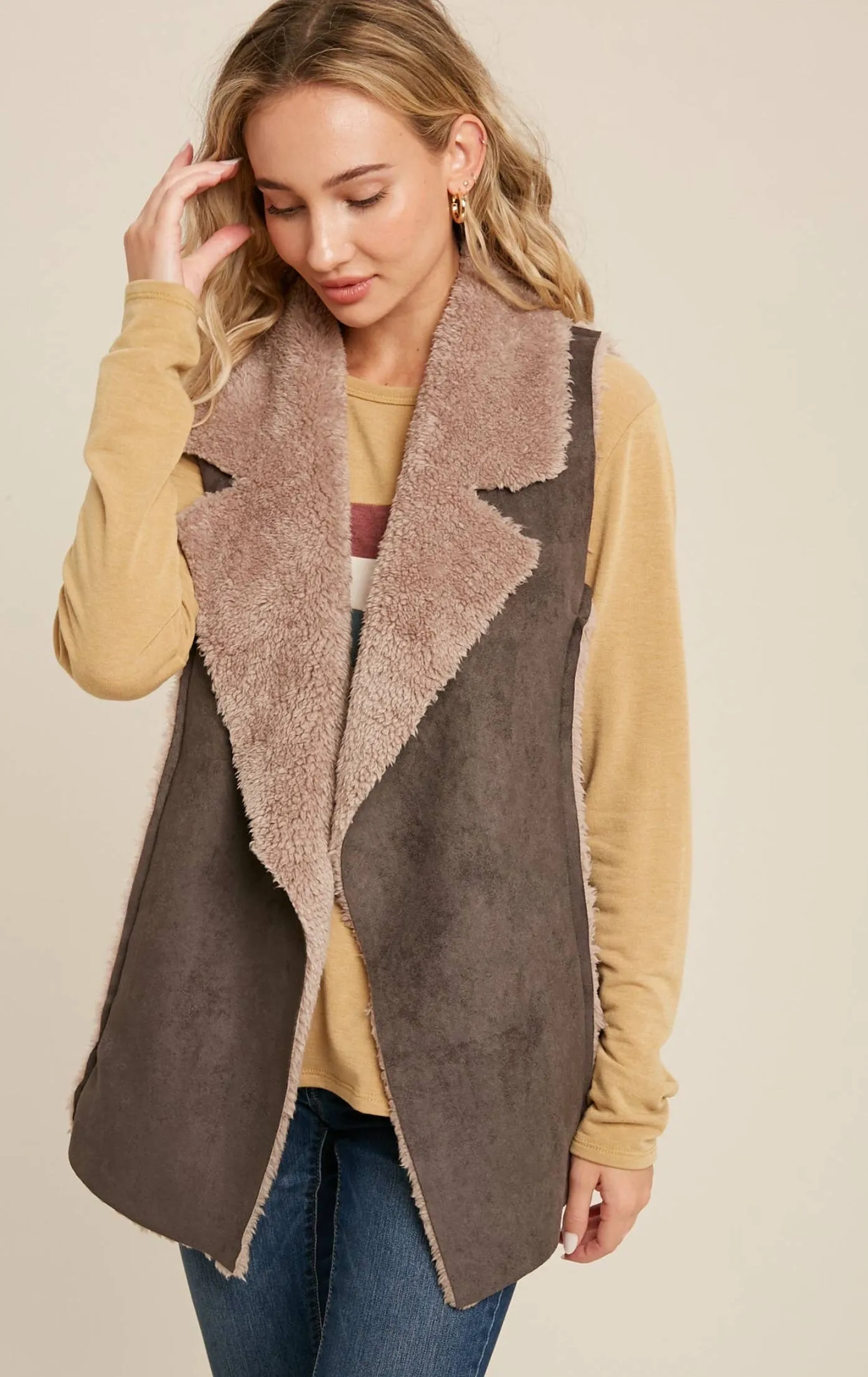 Bluivy Shearling Faux Fur Suede Vest