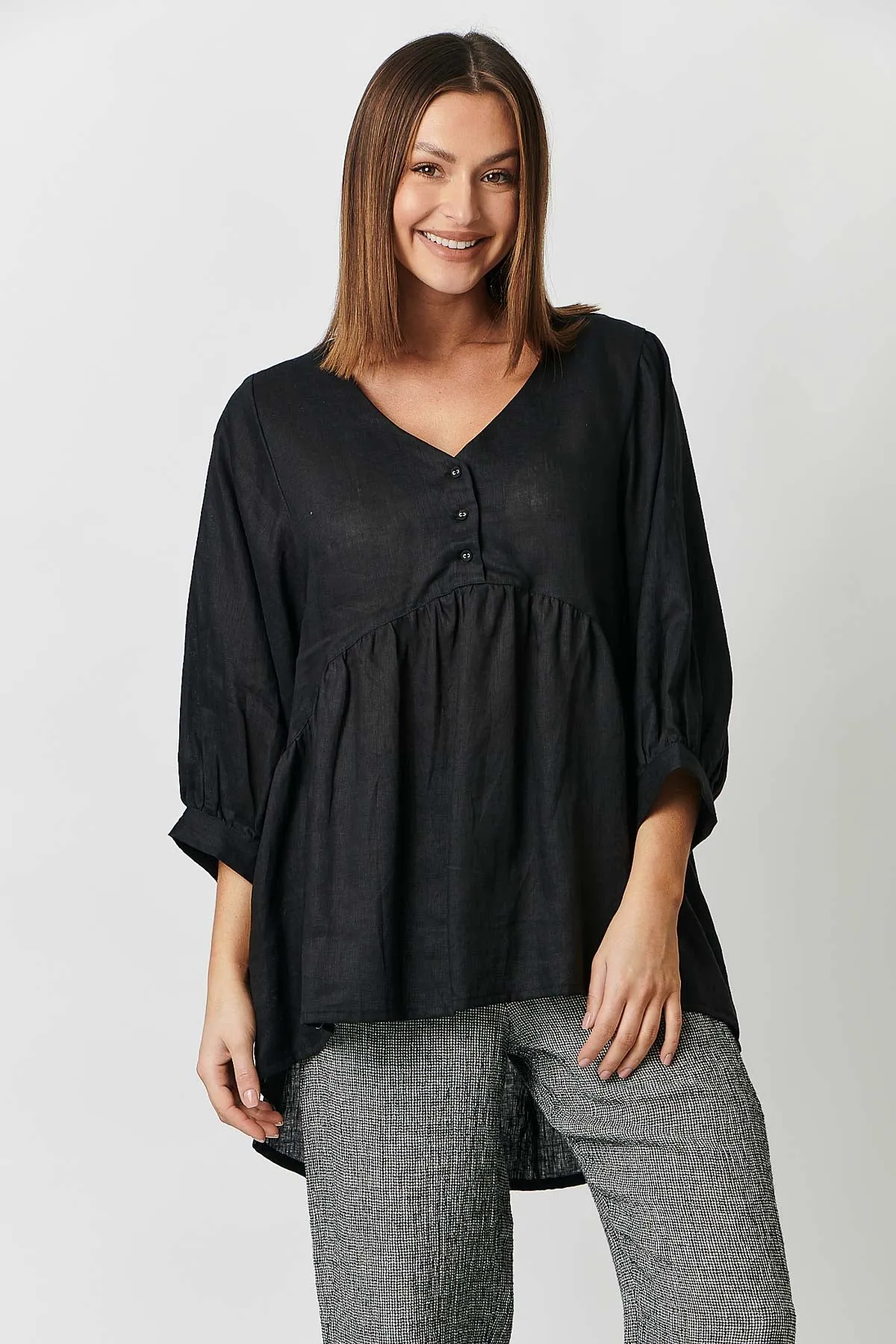 GA414 V Neck Swing Tunic in Black