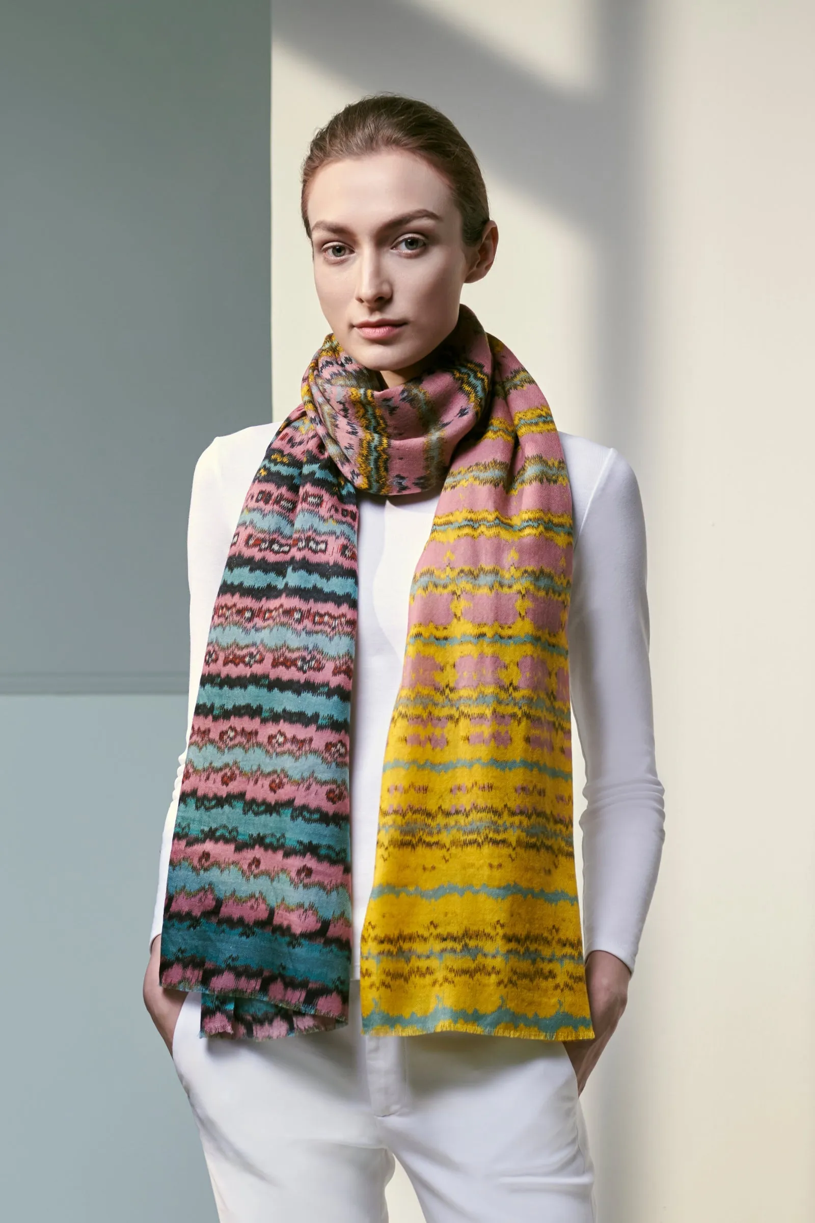 HIGH LINE PURE WOOL SCARF