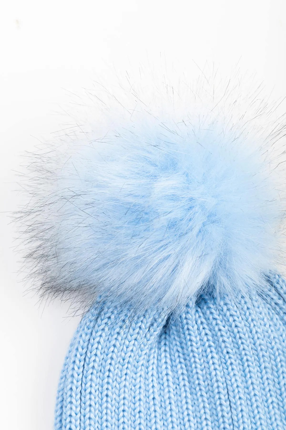 Ladies Pom Pom Hat - Bella