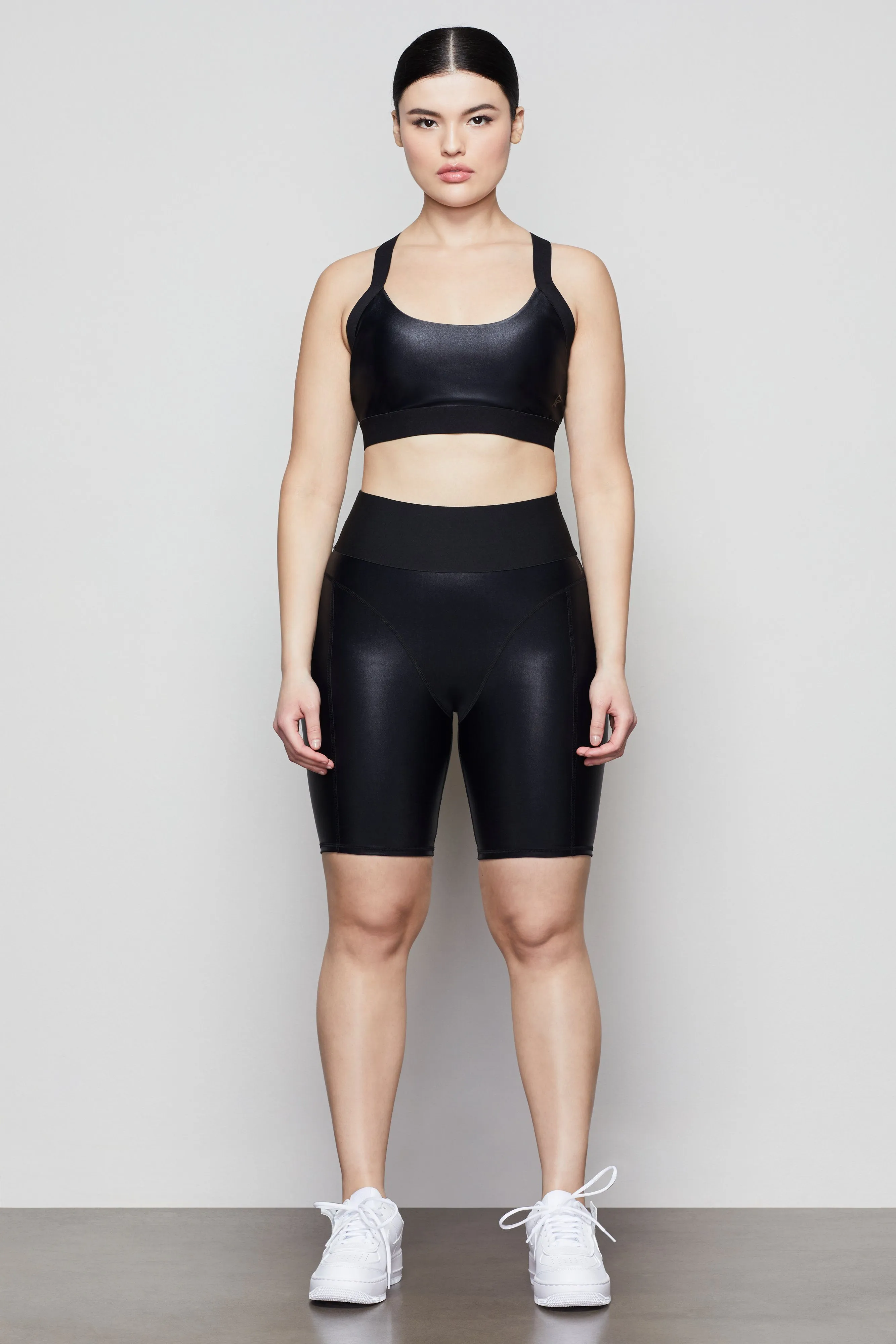 MIDNIGHT SHINE BIKE SHORT | BLACK001