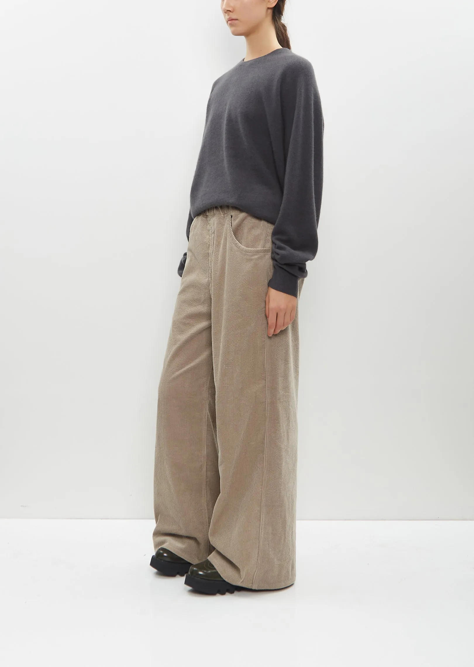 Pistis Pants — Sand