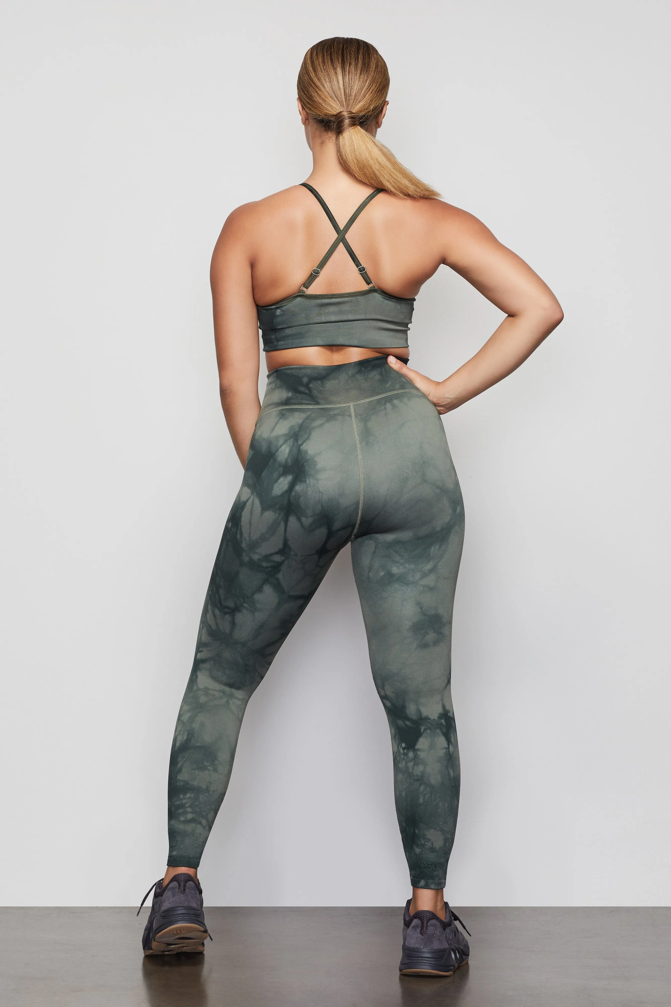 THE GOOD WAIST TYE DYE LEGGING | HUNTER002