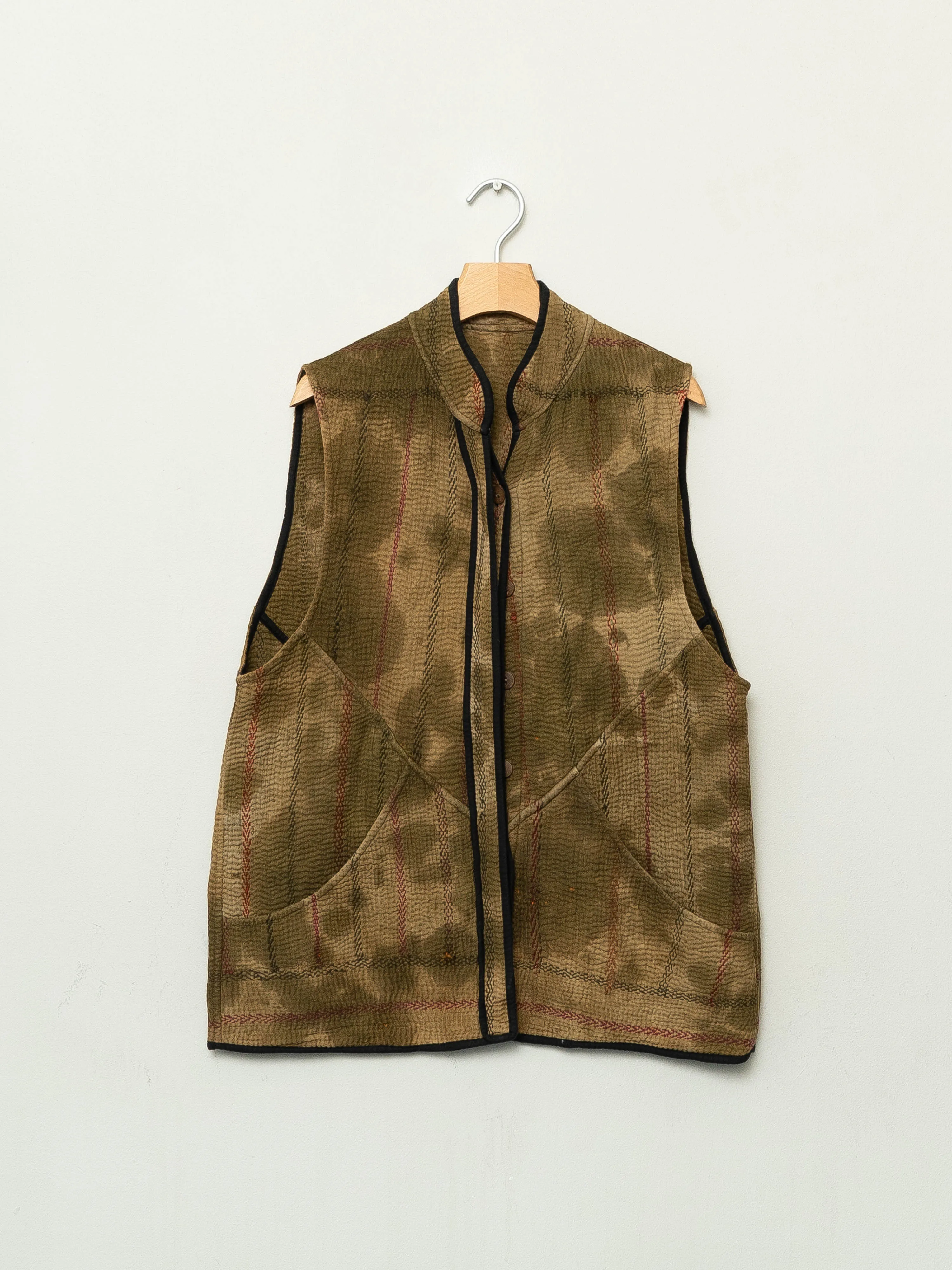 The Ladhiya Quilted Bandhani Kantha Vest